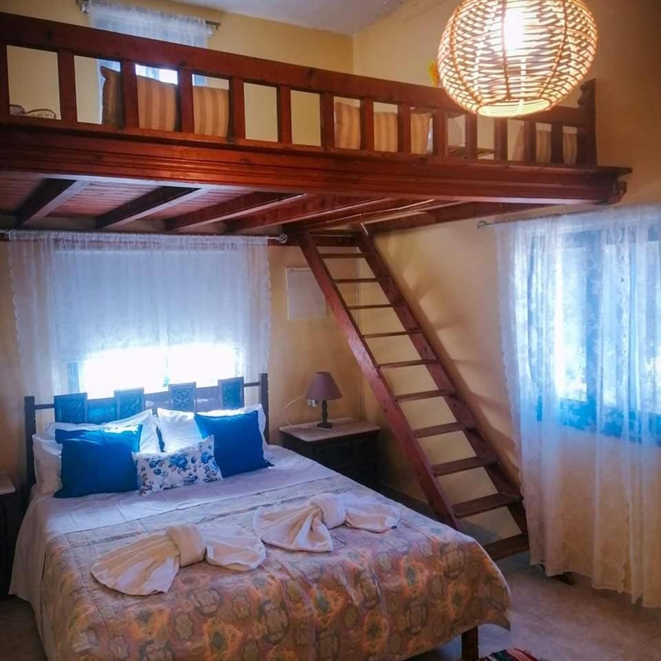 Zoes House Villa Kyra Panagia ภายนอก รูปภาพ